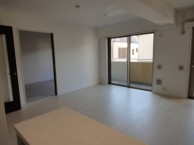 間仕切り撤去で開放的な空間へ 間仕切り撤去で開放的な空間へ